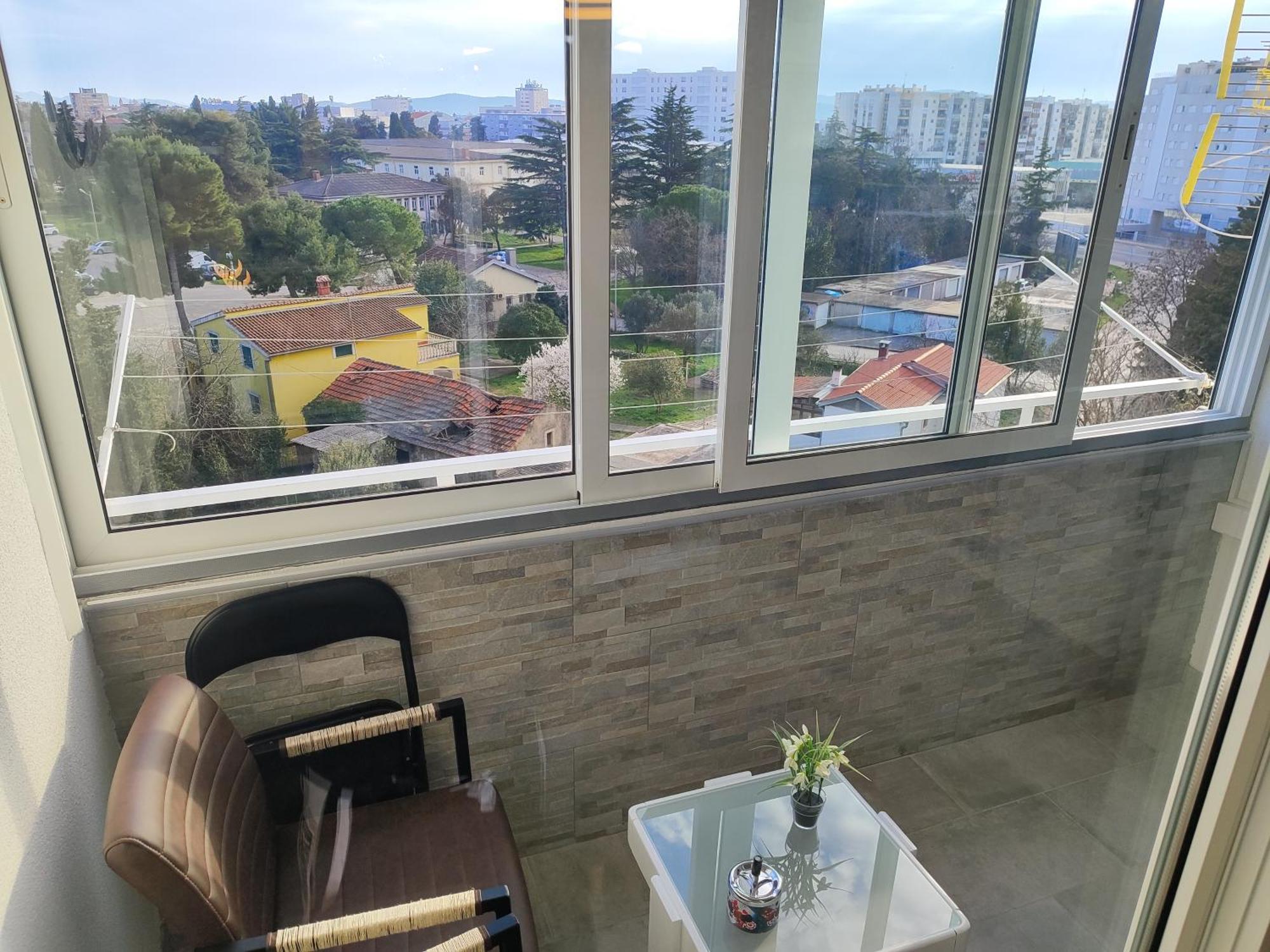 Apartament With Garage *