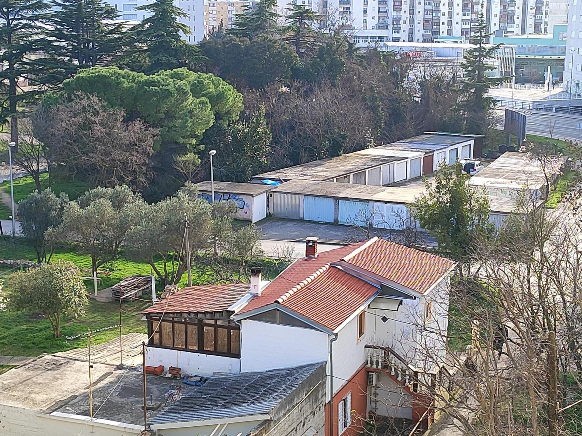 Appartement With Garage